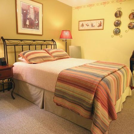 Weathertop Mountain Inn Waitsfield Экстерьер фото