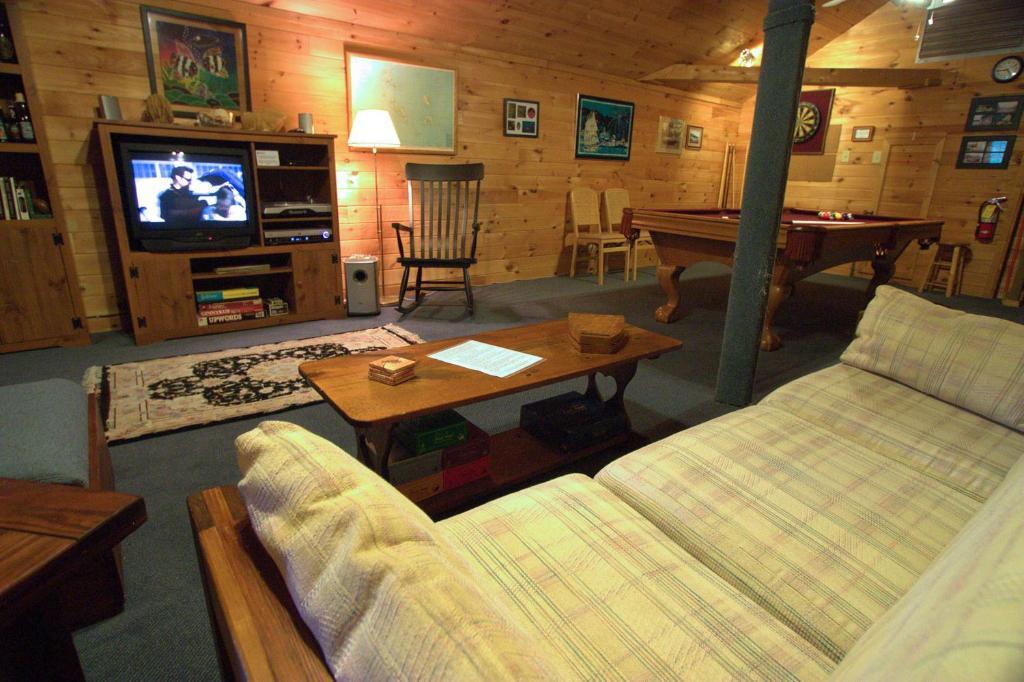 Weathertop Mountain Inn Waitsfield Экстерьер фото